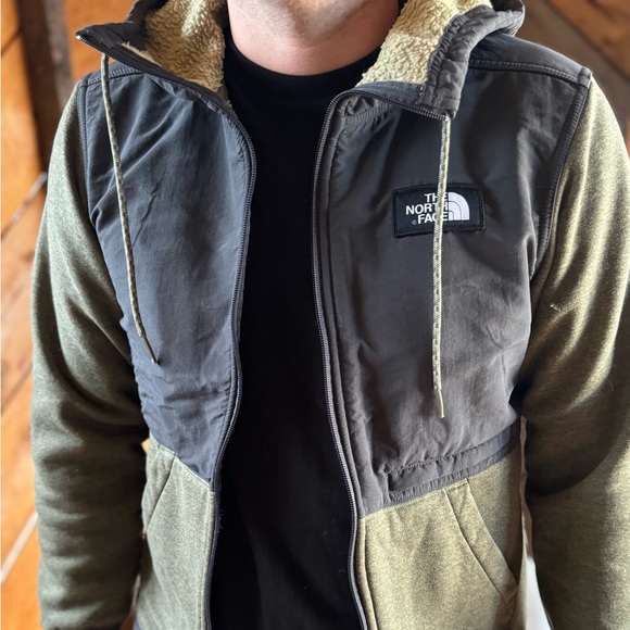 The North Face Other - Super cozy The North Face Zip Up Jacket